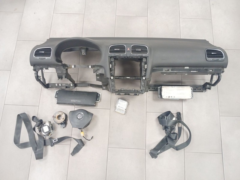 Recambio de kit airbag para volkswagen golf vi (5k1) 2.0 tdi referencia OEM IAM 5K0959655 1K0880204L 5K1880841A