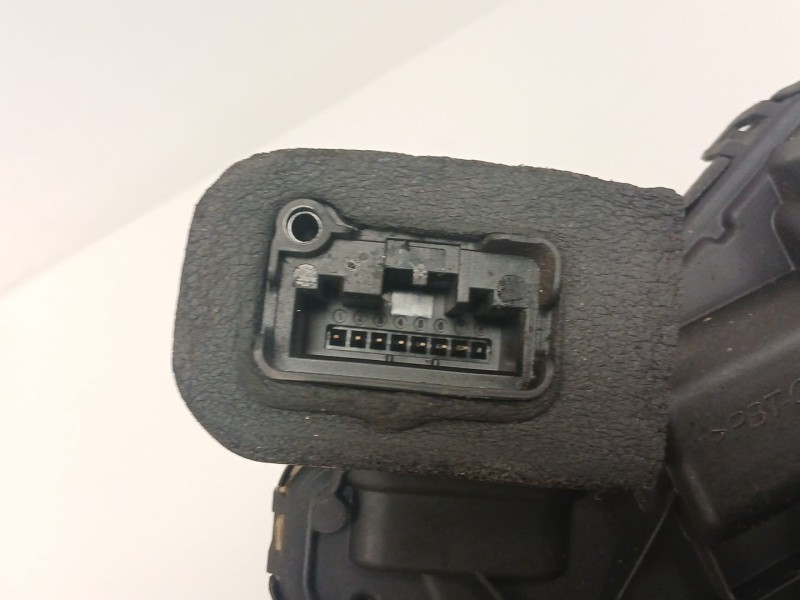 Recambio de cerradura puerta delantera izquierda para volkswagen tiguan (ad1, ax1) 2.0 tdi referencia OEM IAM 5NB837015C  