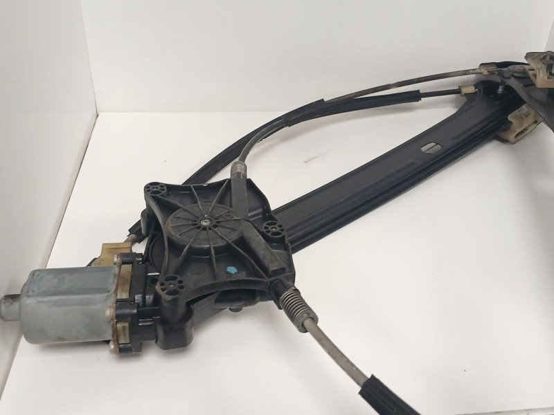 Recambio de elevalunas delantero derecho para volkswagen tiguan (ad1, ax1) 2.0 tdi referencia OEM IAM   