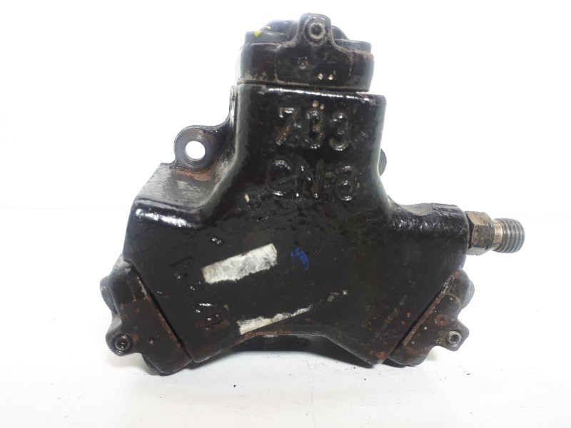 Recambio de bomba inyeccion para mercedes-benz clase c (w203) sportcoupe c 220 cdi (203.706) referencia OEM IAM A6110700501  