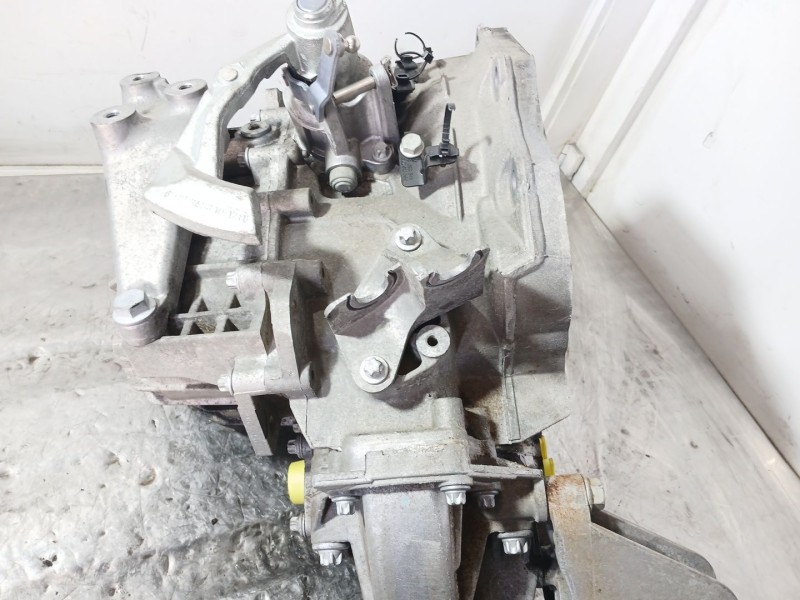 Recambio de caja cambios para opel astra j sedán 1.7 cdti (69) referencia OEM IAM   