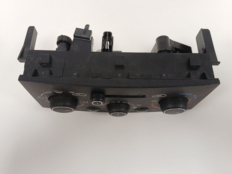 Recambio de mando calefaccion / aire acondicionado para peugeot 207/207+ (wa_, wc_) 1.4 16v referencia OEM IAM N10224Q E1065956 