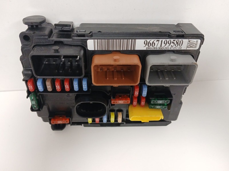 Recambio de caja reles / fusibles para peugeot 207/207+ (wa_, wc_) 1.4 16v referencia OEM IAM R05 9667199580 