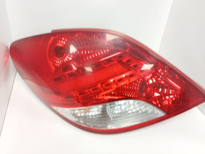 Recambio de piloto trasero izquierdo para peugeot 207/207+ (wa_, wc_) 1.4 16v referencia OEM IAM 9686566080  