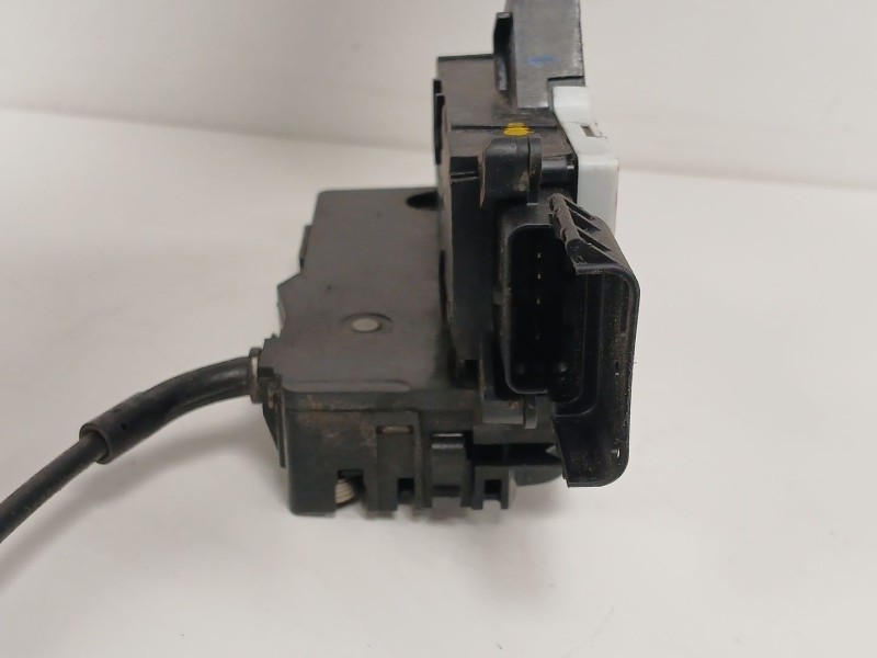 Recambio de cerradura puerta delantera derecha para peugeot 207/207+ (wa_, wc_) 1.4 16v referencia OEM IAM 24094158 24095158 240