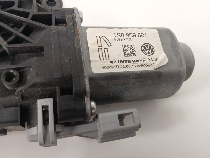 Recambio de elevalunas delantero derecho para volkswagen up! (121, 122, bl1, bl2, bl3, 123) 1.0 referencia OEM IAM 1S0959801 1S4