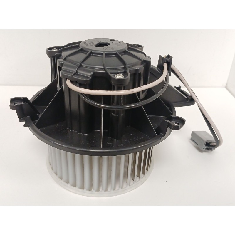 Recambio de motor calefaccion para opel astra k (b16) 1.2 turbo (68) referencia OEM IAM KG087001 BZ80202 