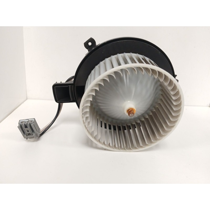 Recambio de motor calefaccion para opel astra k (b16) 1.2 turbo (68) referencia OEM IAM KG087001 BZ80202 
