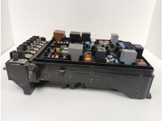 Recambio de caja reles / fusibles para opel astra k (b16) 1.2 turbo (68) referencia OEM IAM 39227408   2
