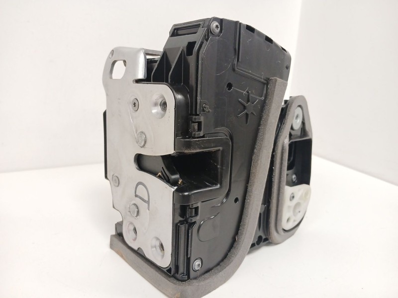 Recambio de cerradura puerta delantera derecha para opel astra k (b16) 1.2 turbo (68) referencia OEM IAM 13533592 1249350 C30390