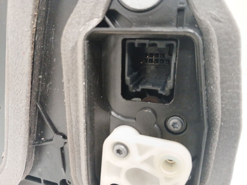 Recambio de cerradura puerta delantera derecha para opel astra k (b16) 1.2 turbo (68) referencia OEM IAM 13533592 1249350 C30390