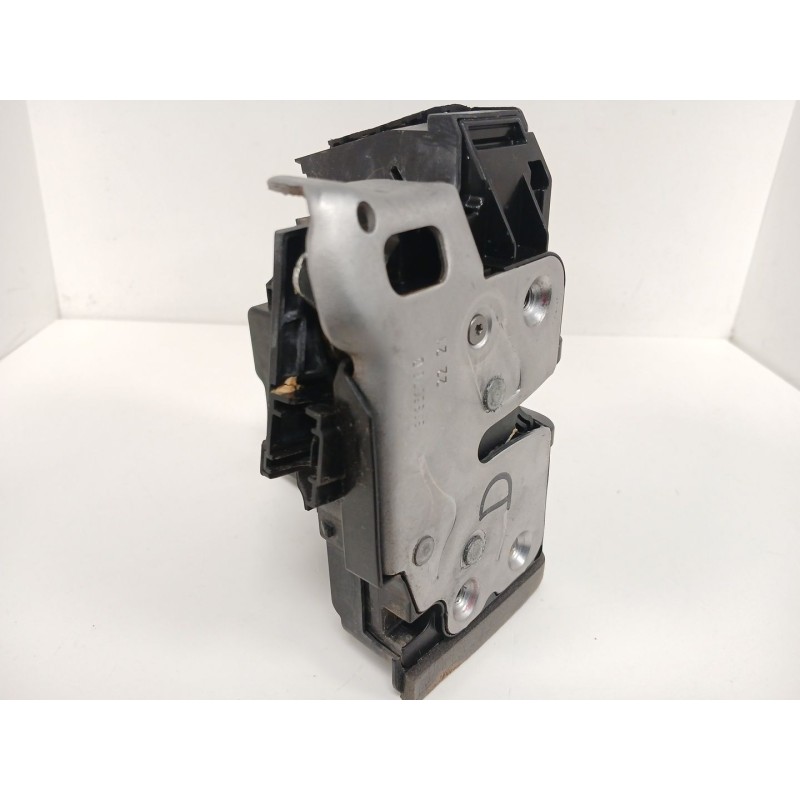 Recambio de cerradura puerta delantera derecha para opel astra k (b16) 1.2 turbo (68) referencia OEM IAM 13533592 1249350 C30390