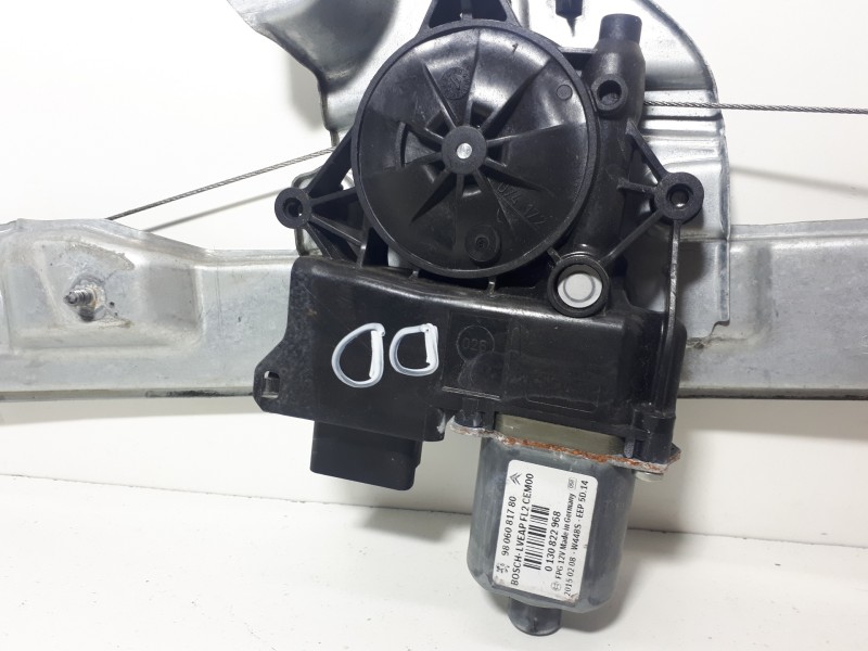 Recambio de elevalunas delantero derecho para peugeot 2008 (--.2013) active referencia OEM IAM 9806081780 0130822968 