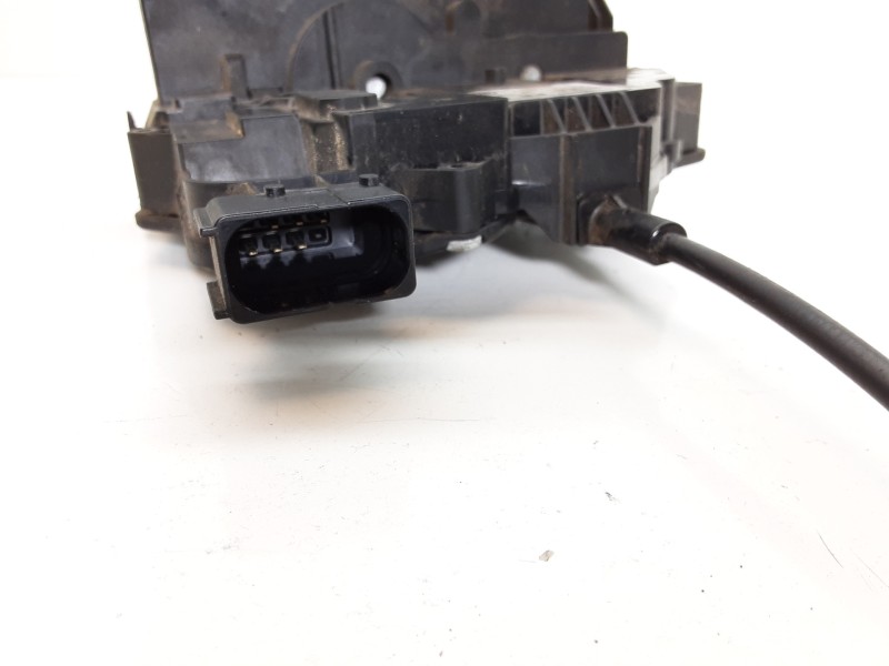 Recambio de cerradura puerta delantera izquierda para opel corsa d corsavan referencia OEM IAM 13258271  