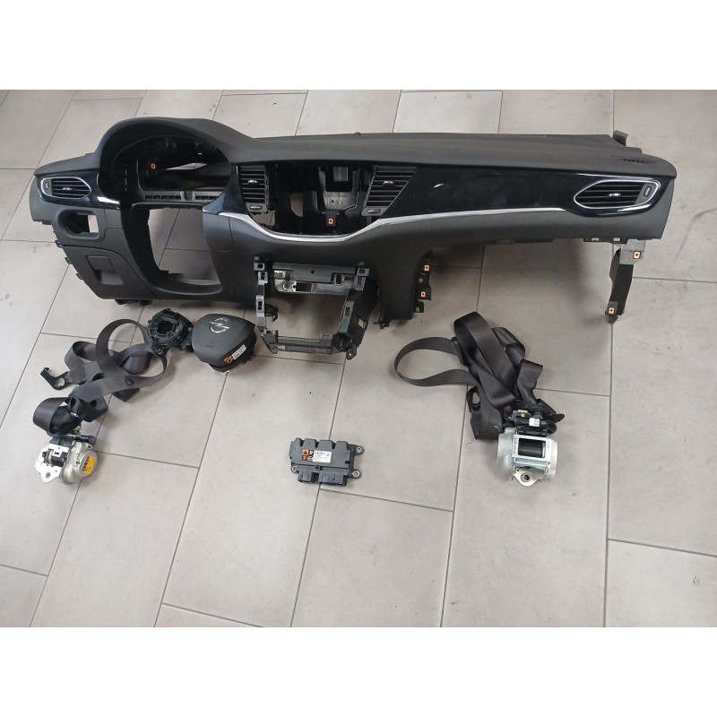 Recambio de kit airbag para opel astra k (b16) 1.2 turbo (68) referencia OEM IAM   