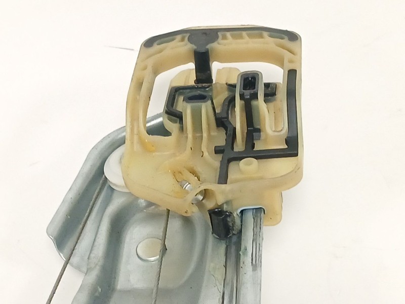 Recambio de elevalunas trasero izquierdo para opel astra k (b16) 1.2 turbo (68) referencia OEM IAM 39142319  