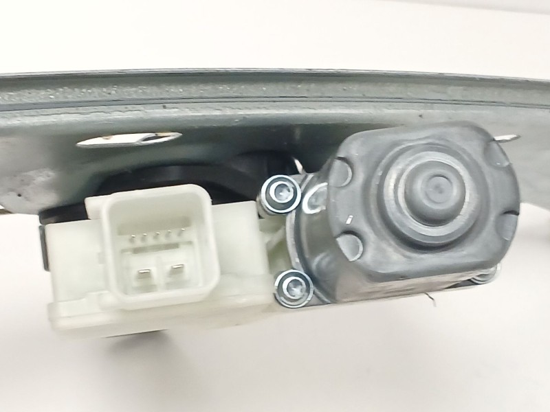 Recambio de elevalunas trasero izquierdo para opel astra k (b16) 1.2 turbo (68) referencia OEM IAM 39142319  