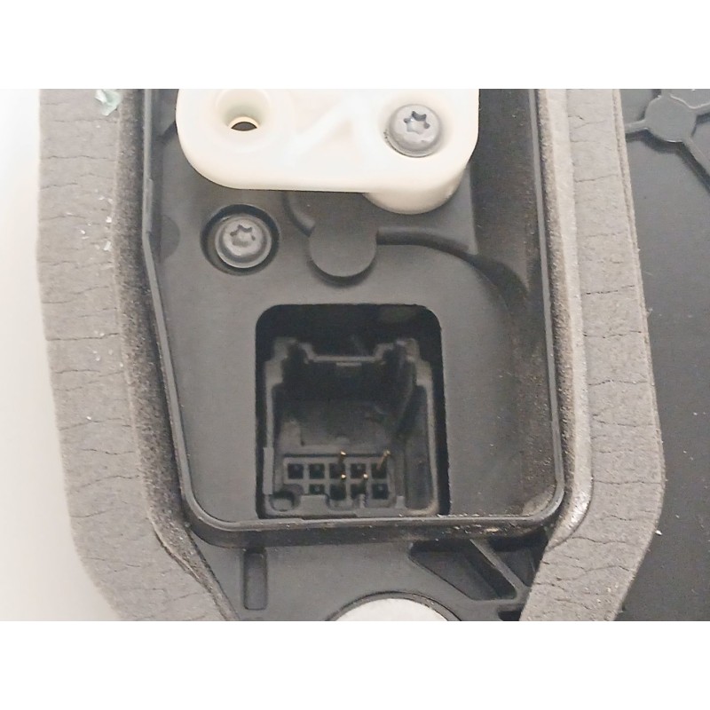 Recambio de cerradura puerta trasera derecha para opel astra k (b16) 1.2 turbo (68) referencia OEM IAM 13533667  