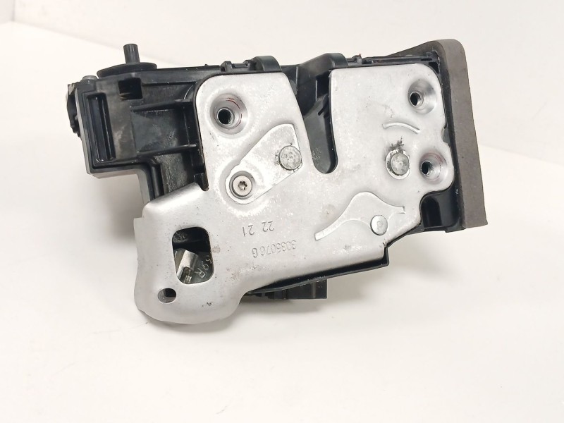 Recambio de cerradura puerta trasera derecha para opel astra k (b16) 1.2 turbo (68) referencia OEM IAM 13533667  
