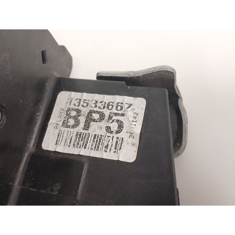 Recambio de cerradura puerta trasera derecha para opel astra k (b16) 1.2 turbo (68) referencia OEM IAM 13533667  