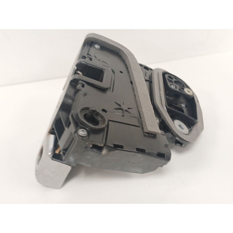 Recambio de cerradura puerta trasera izquierda para opel astra k (b16) 1.2 turbo (68) referencia OEM IAM 13533664  