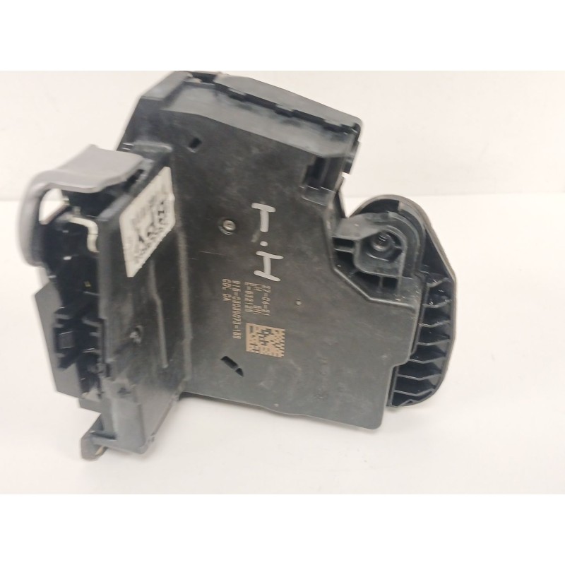 Recambio de cerradura puerta trasera izquierda para opel astra k (b16) 1.2 turbo (68) referencia OEM IAM 13533664  