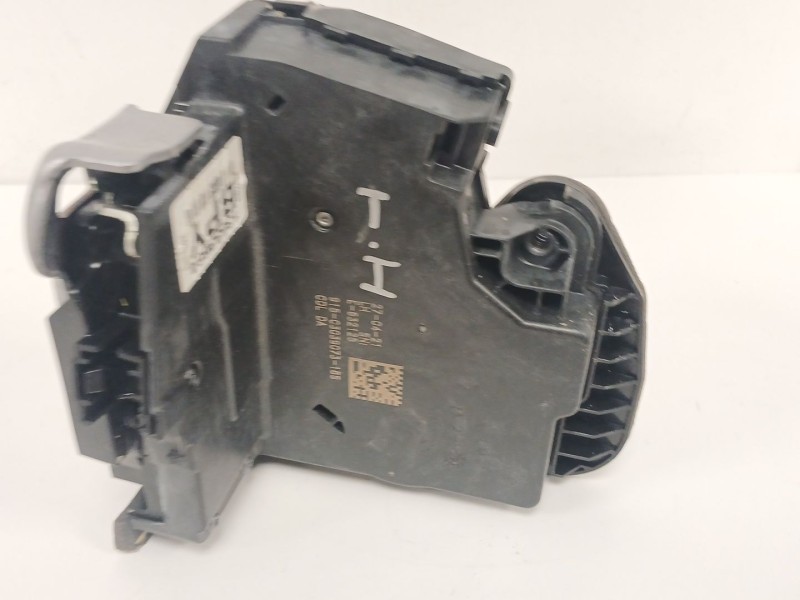 Recambio de cerradura puerta trasera izquierda para opel astra k (b16) 1.2 turbo (68) referencia OEM IAM 13533664  