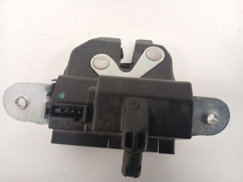 Recambio de cerradura maletero / porton para opel astra k (b16) 1.2 turbo (68) referencia OEM IAM 39021416 A102523 
