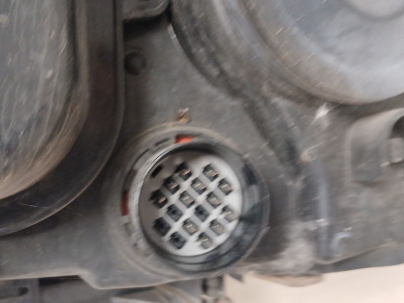 Recambio de faro derecho para land rover freelander 2 (l359) 2.2 td4 4x4 referencia OEM IAM   