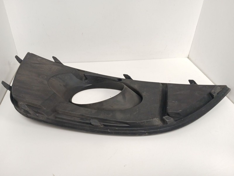 Recambio de rejilla paragolpes derecha para seat alhambra (710, 711) 2.0 tdi referencia OEM IAM 7N5853666A  