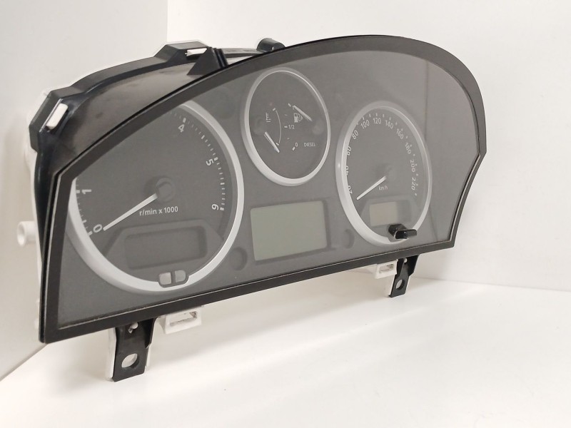 Recambio de cuadro instrumentos para land rover range rover sport i (l320) 2.7 d 4x4 referencia OEM IAM   