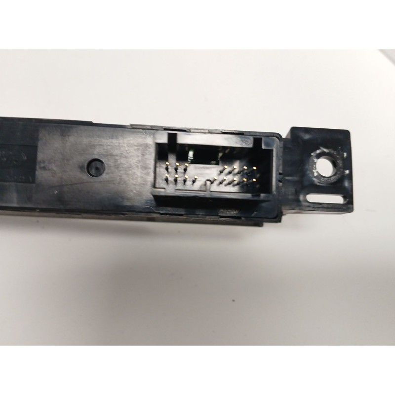 Recambio de warning para land rover range rover sport i (l320) 2.7 d 4x4 referencia OEM IAM YUL500570WUX  