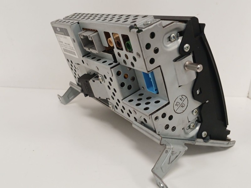 Recambio de pantalla multifuncion para land rover range rover sport i (l320) 2.7 d 4x4 referencia OEM IAM   