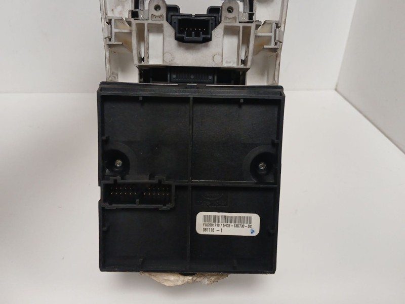 Recambio de mando multifuncion para land rover range rover sport i (l320) 2.7 d 4x4 referencia OEM IAM L320LHDGR  