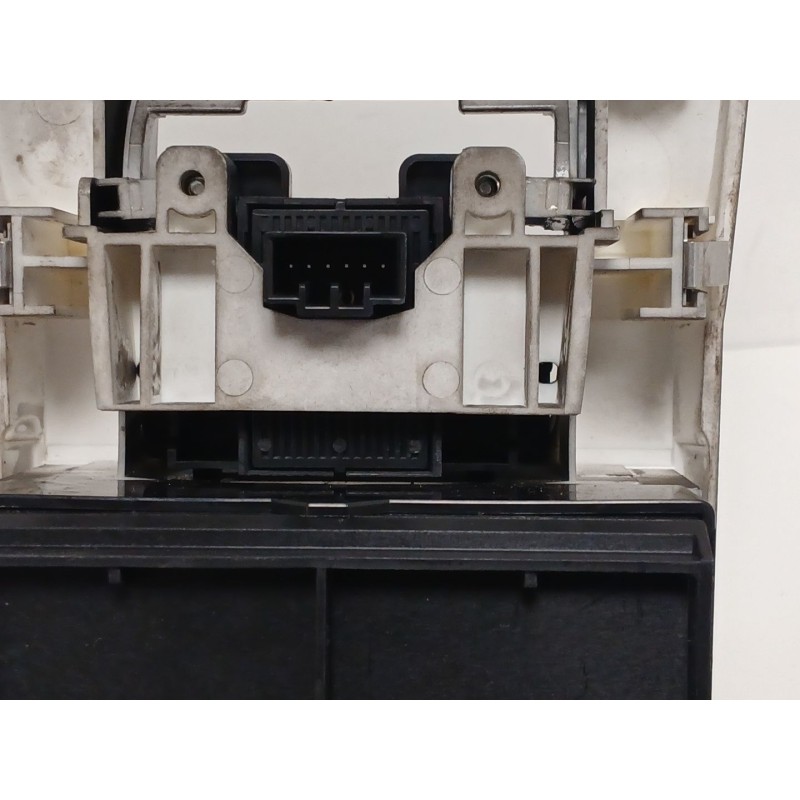 Recambio de mando multifuncion para land rover range rover sport i (l320) 2.7 d 4x4 referencia OEM IAM L320LHDGR  