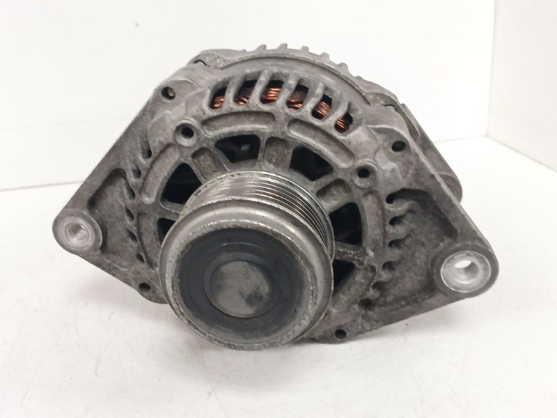 Recambio de alternador para opel astra j (p10) 1.7 cdti (68) referencia OEM IAM 13500186  