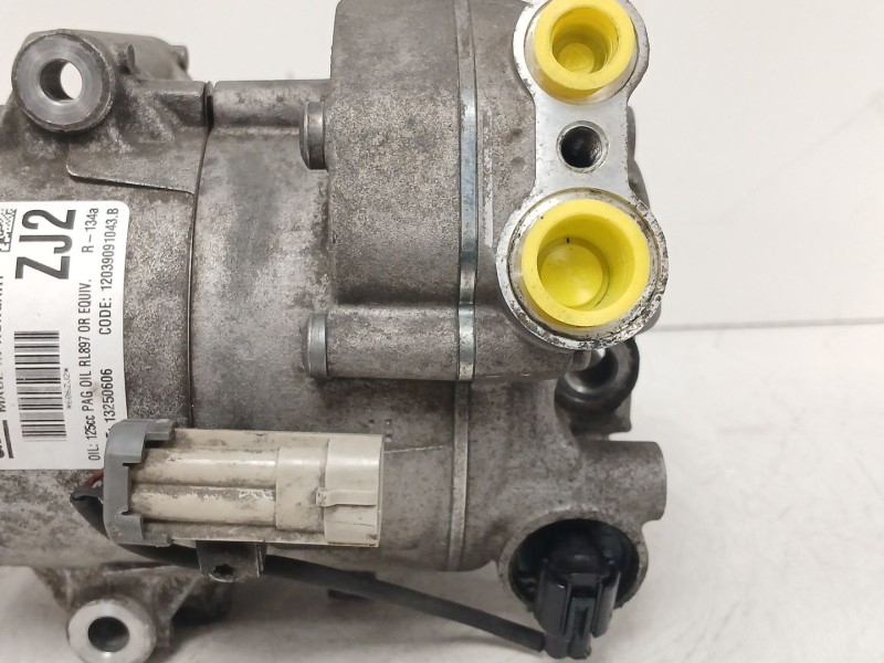 Recambio de compresor aire acondicionado para opel astra j (p10) 1.7 cdti (68) referencia OEM IAM 13250606 401351739 