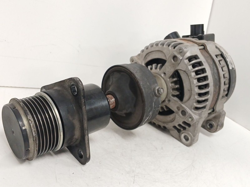 Recambio de alternador para ford focus ii (da_, hcp, dp) 1.8 tdci referencia OEM IAM C636303R  