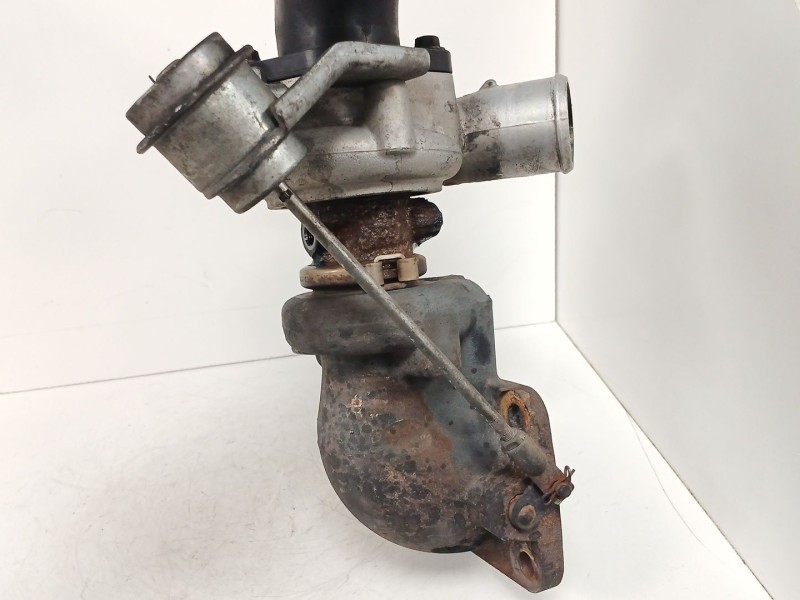 Recambio de turbocompresor para ford transit caja/chasis (fm_ _, fn_ _, ff_ _) 2.4 tdci rwd referencia OEM IAM 6C1Q6K882  