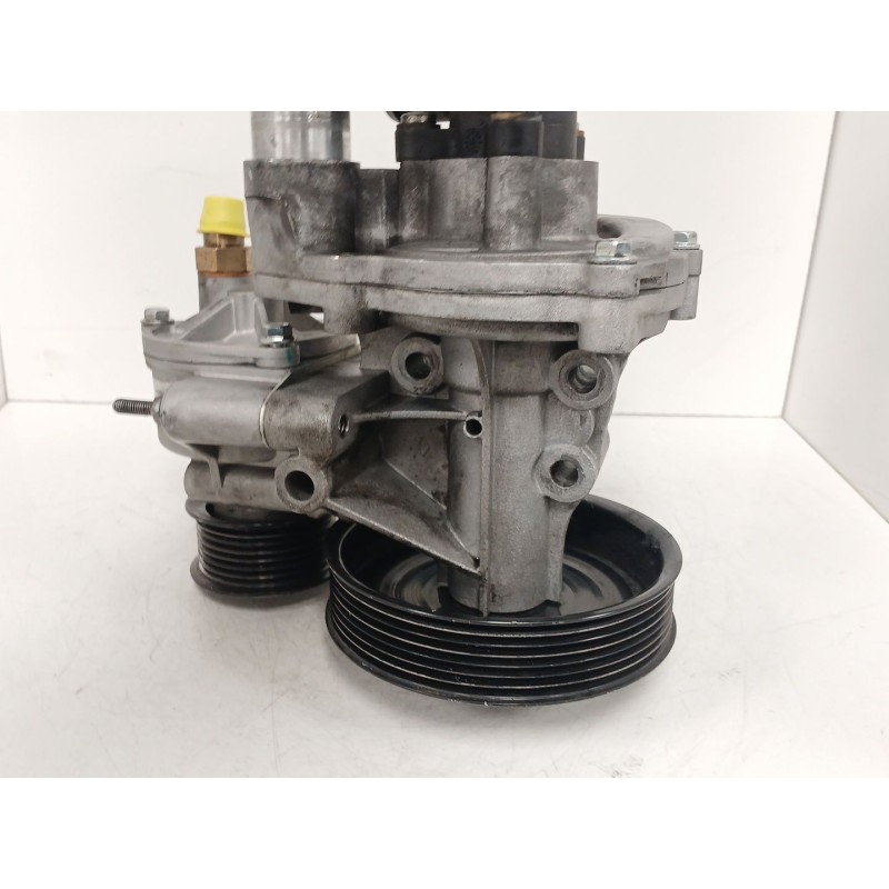 Recambio de bomba agua para ford transit caja/chasis (fm_ _, fn_ _, ff_ _) 2.4 tdci rwd referencia OEM IAM 724808020  