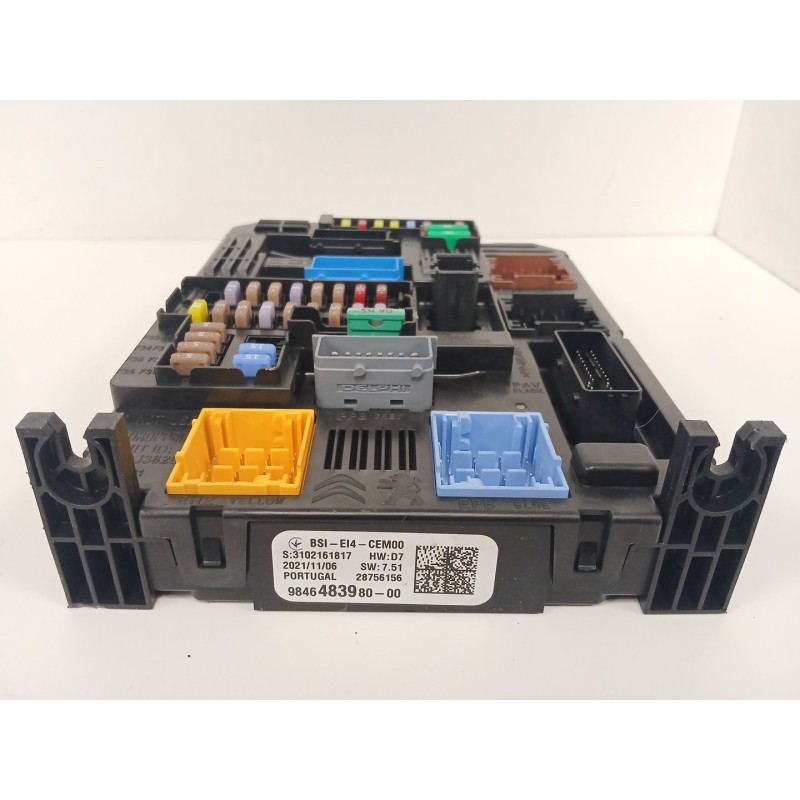 Recambio de caja reles / fusibles para peugeot 208 ii (ub_, up_, uw_, uj_) 1.2 puretech 100 referencia OEM IAM BSIEI4 9846483980