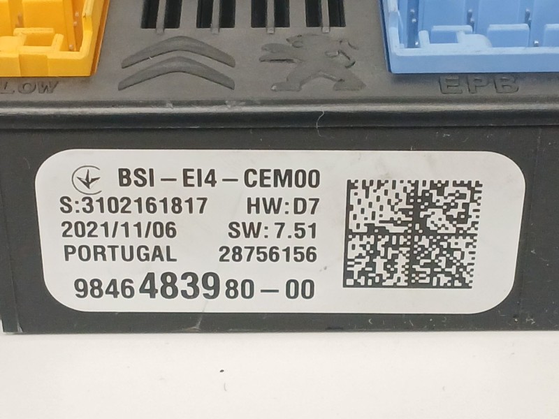 Recambio de caja reles / fusibles para peugeot 208 ii (ub_, up_, uw_, uj_) 1.2 puretech 100 referencia OEM IAM BSIEI4 9846483980