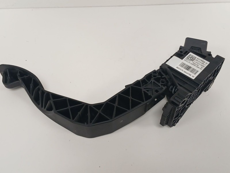 Recambio de pedal acelerador para peugeot 208 ii (ub_, up_, uw_, uj_) 1.2 puretech 100 referencia OEM IAM 9837891880  
