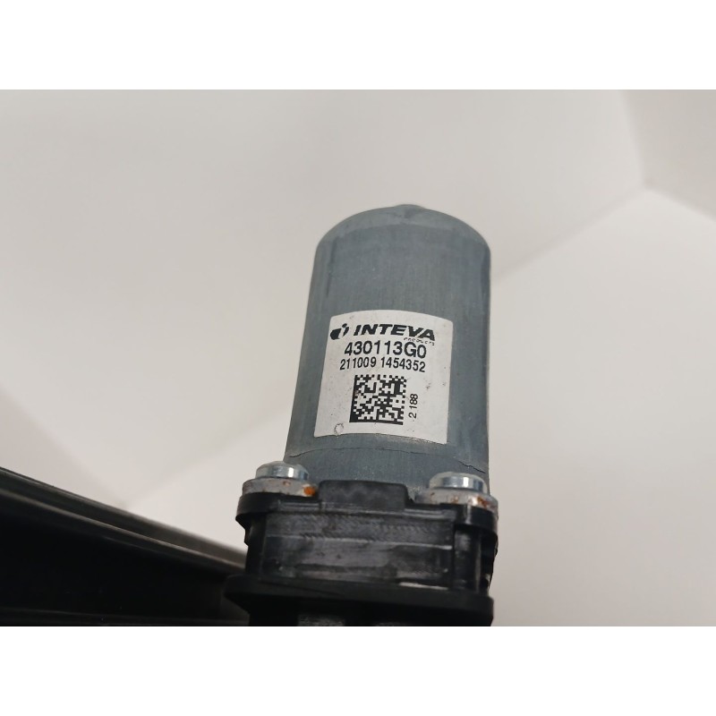 Recambio de elevalunas trasero derecho para peugeot 208 ii (ub_, up_, uw_, uj_) 1.2 puretech 100 referencia OEM IAM   