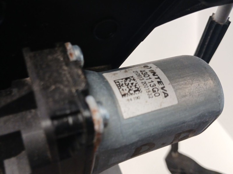 Recambio de elevalunas delantero derecho para peugeot 208 ii (ub_, up_, uw_, uj_) 1.2 puretech 100 referencia OEM IAM   