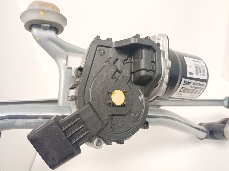 Recambio de motor limpia delantero para peugeot 208 ii (ub_, up_, uw_, uj_) 1.2 puretech 100 referencia OEM IAM 9824784980  