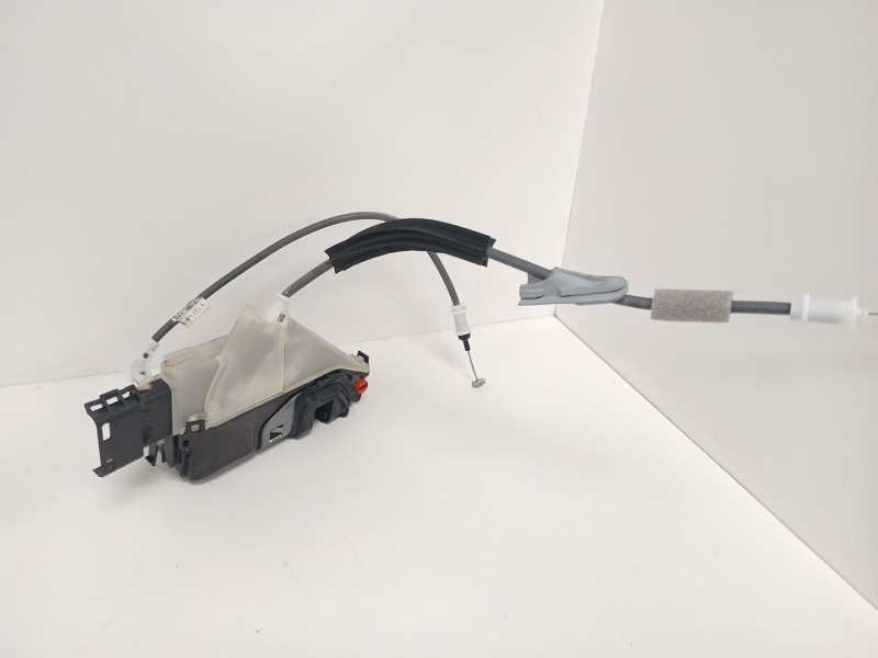 Recambio de cerradura puerta trasera derecha para peugeot 208 ii (ub_, up_, uw_, uj_) 1.2 puretech 100 referencia OEM IAM   