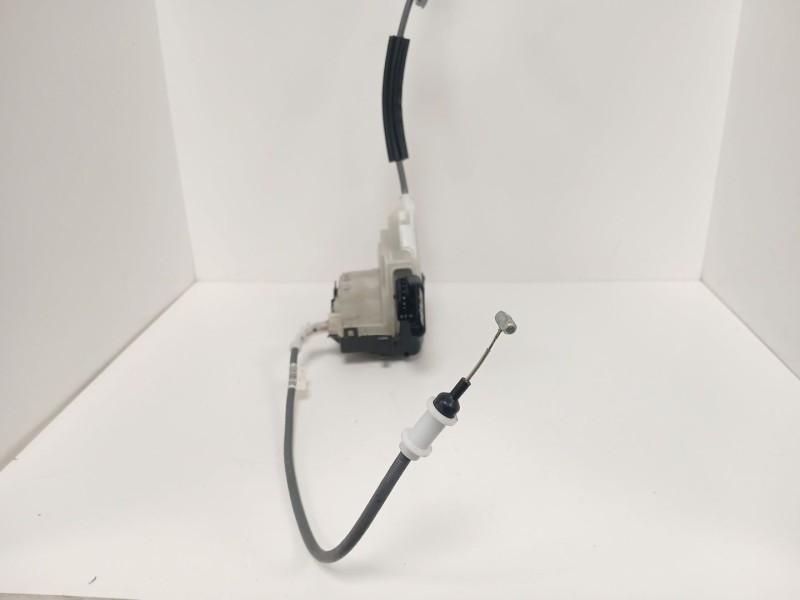 Recambio de cerradura puerta delantera derecha para peugeot 208 ii (ub_, up_, uw_, uj_) 1.2 puretech 100 referencia OEM IAM   