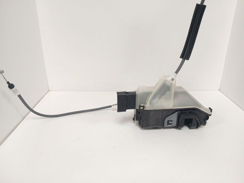 Recambio de cerradura puerta delantera derecha para peugeot 208 ii (ub_, up_, uw_, uj_) 1.2 puretech 100 referencia OEM IAM   