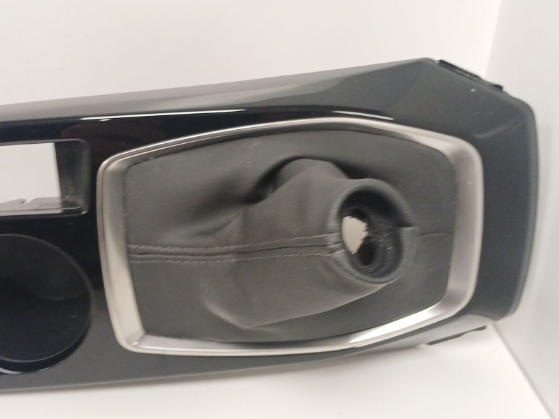 Recambio de consola central para peugeot 208 ii (ub_, up_, uw_, uj_) 1.2 puretech 100 referencia OEM IAM 9829400680  